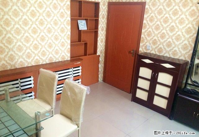 包取暖精装一室全屋壁纸 南桥联通大钟后身 室内干净立正拎包住 - 房屋出租 - 房屋租售 - 锦州分类信息 - 锦州28生活网 jinzhong.28life.com